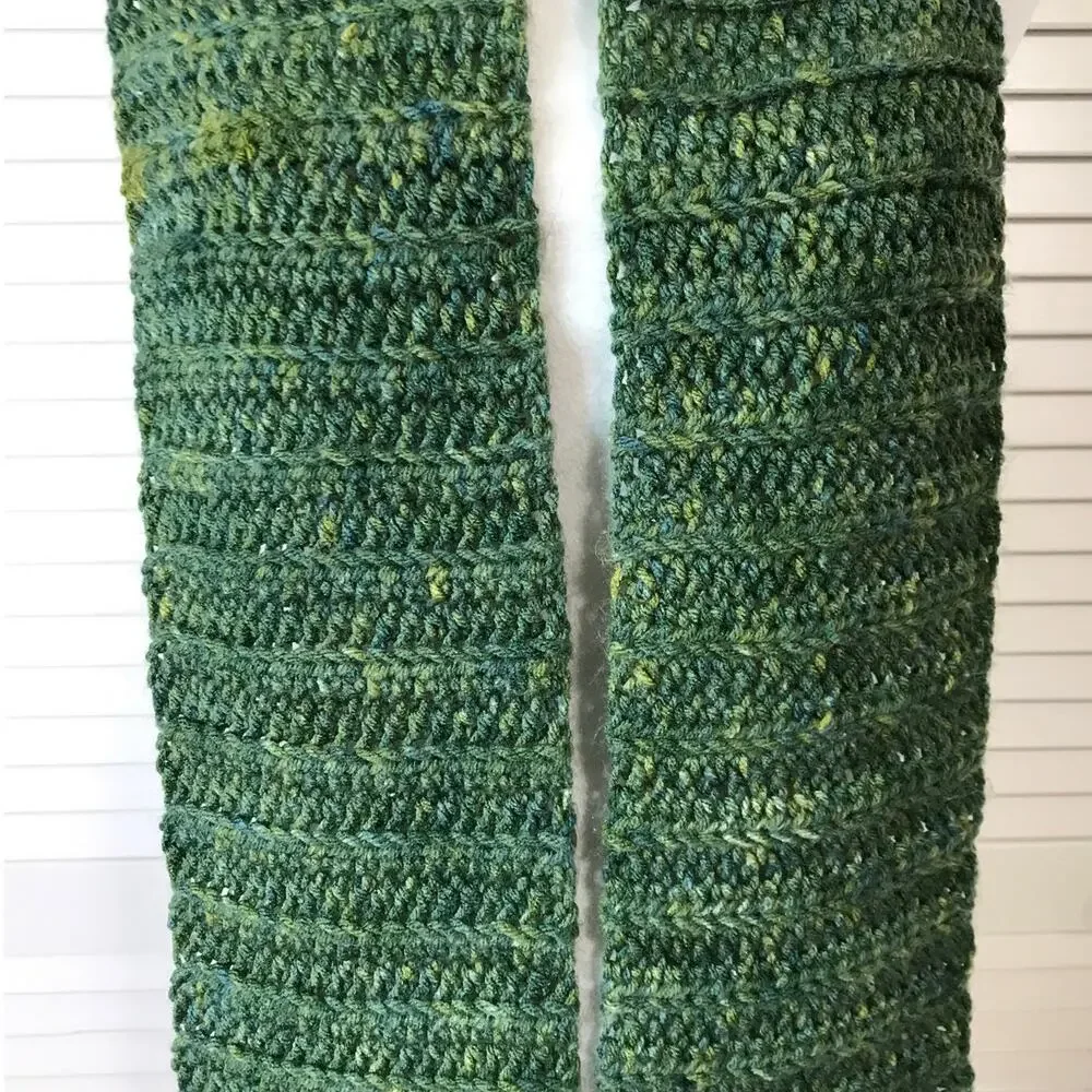 NWT Handmade Crocheted Green Textured Beanie Scarf 60” - Picture 3 of 3